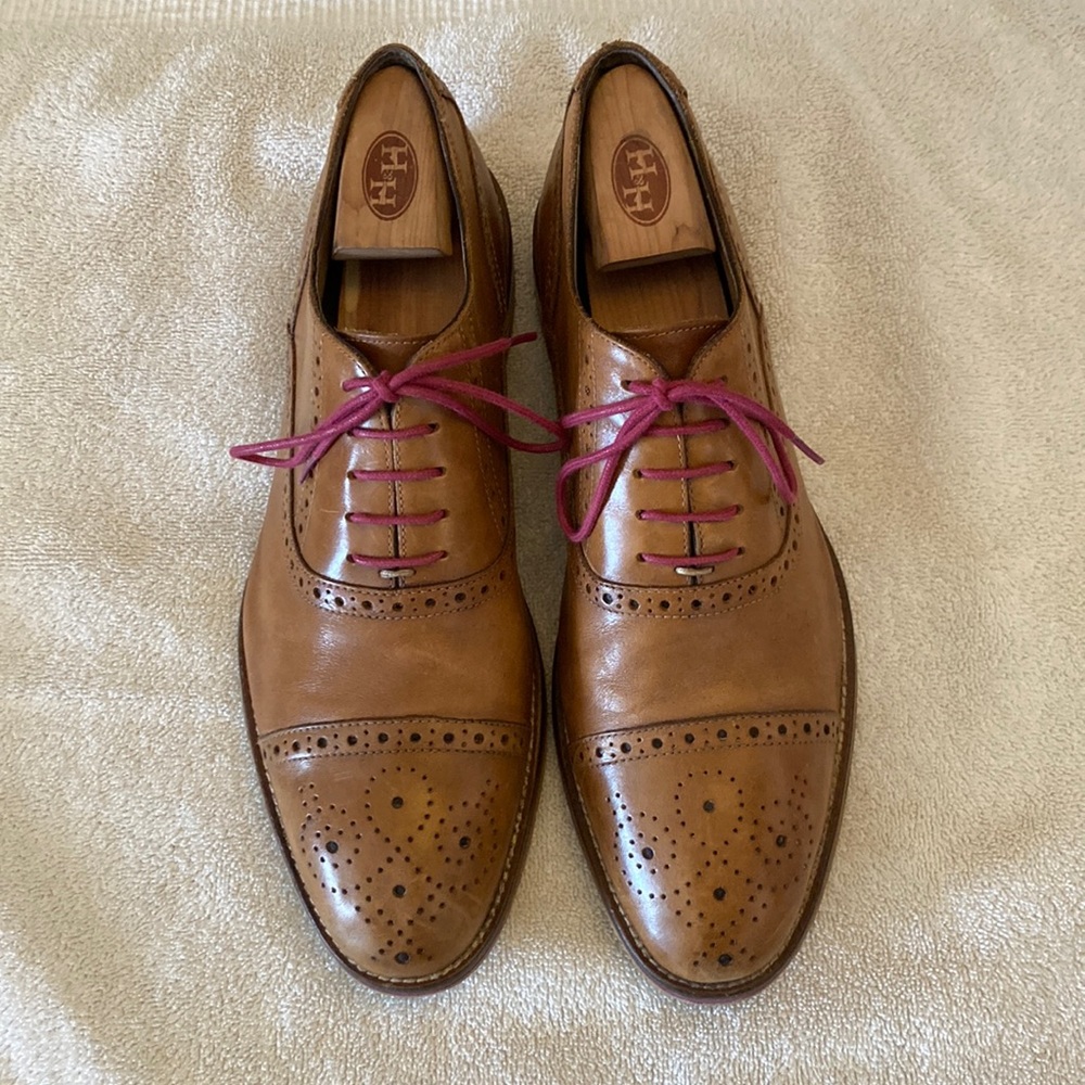Johnston and Murphy 10.5 Walnut Brogue Captoe Oxford